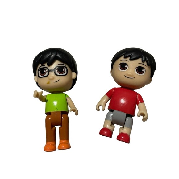 Ryan's World 2" Figures Collectable Toys Lot Of 2 - Picture 4 of 6